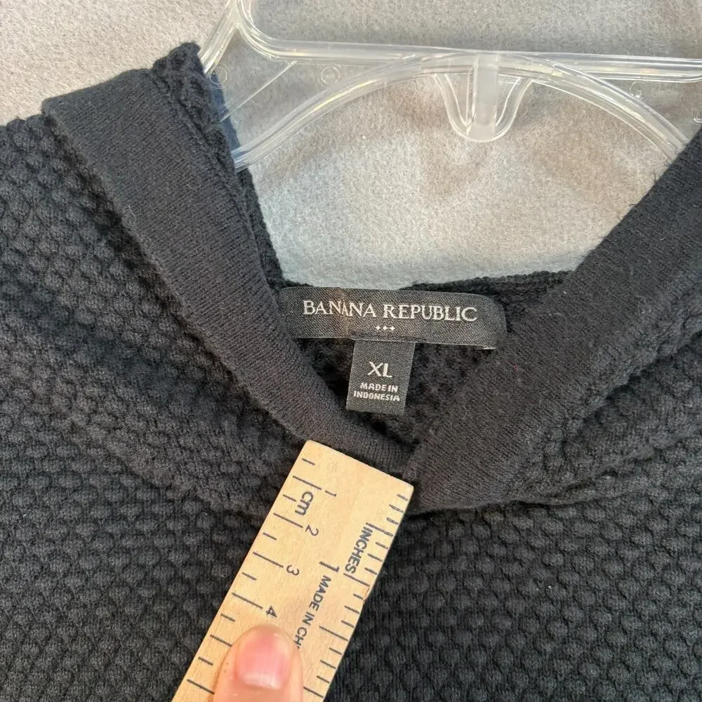 Banana Republic brand banana